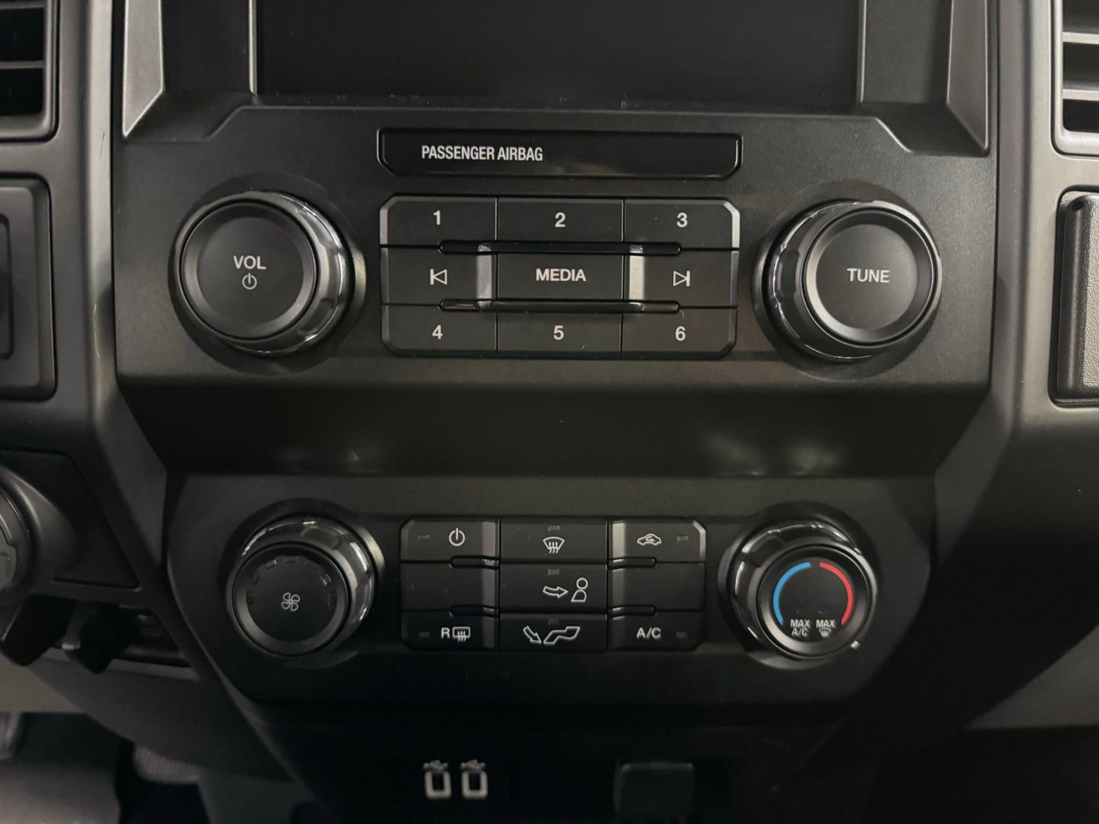 Used 2020 Ford F150 XL w/ Equipment Group 101A Mid image 33