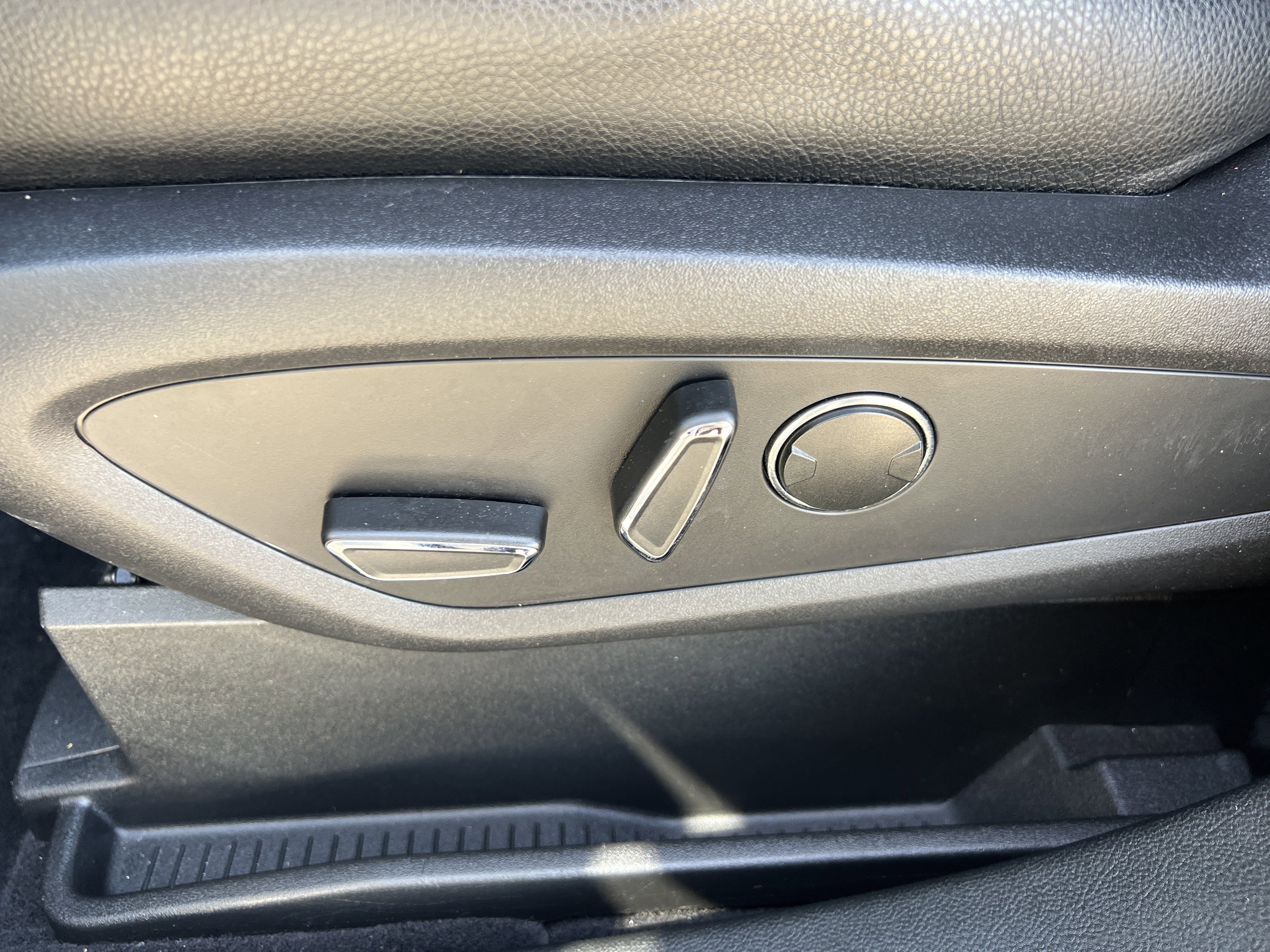 Certified 2023 Lincoln Nautilus Standard w/ Premium Package image 26