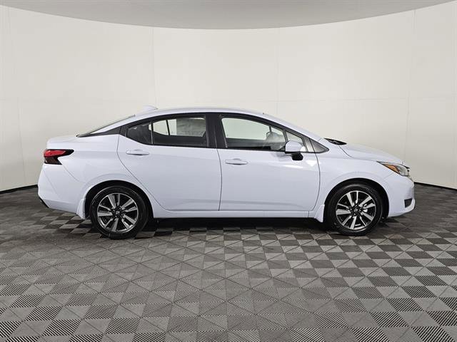 New 2025 Nissan Versa SV image 2