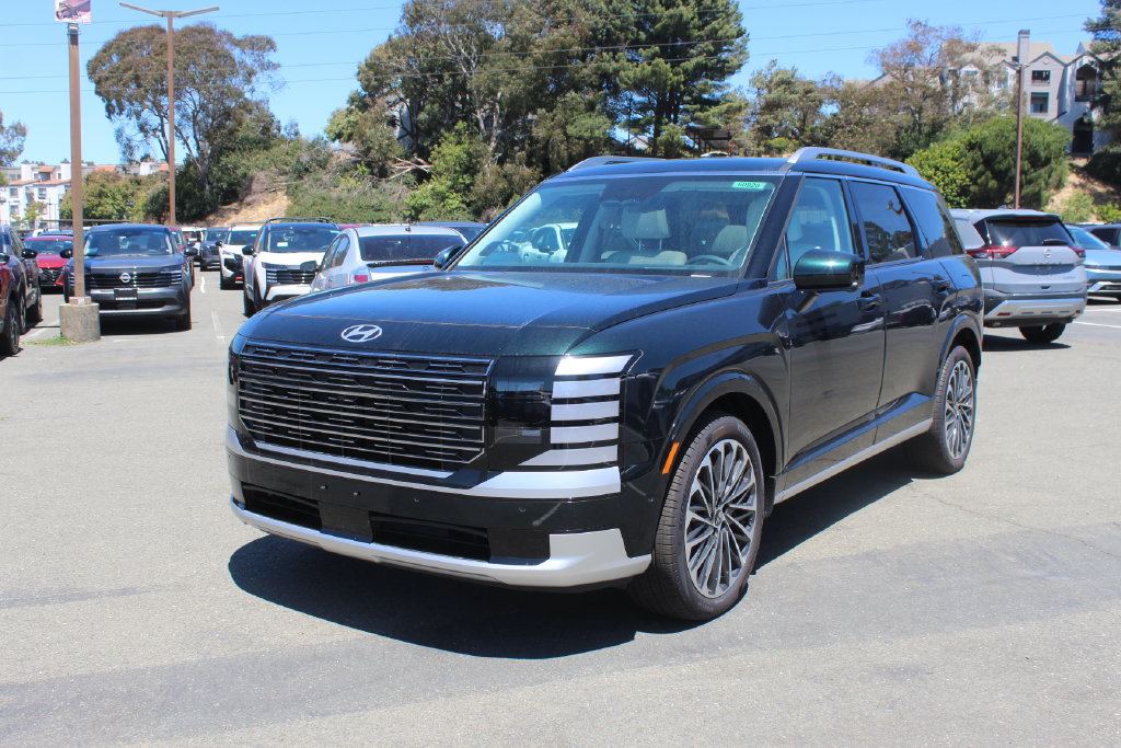 New 2026 Hyundai Palisade Calligraphy AWD/4WD image 3