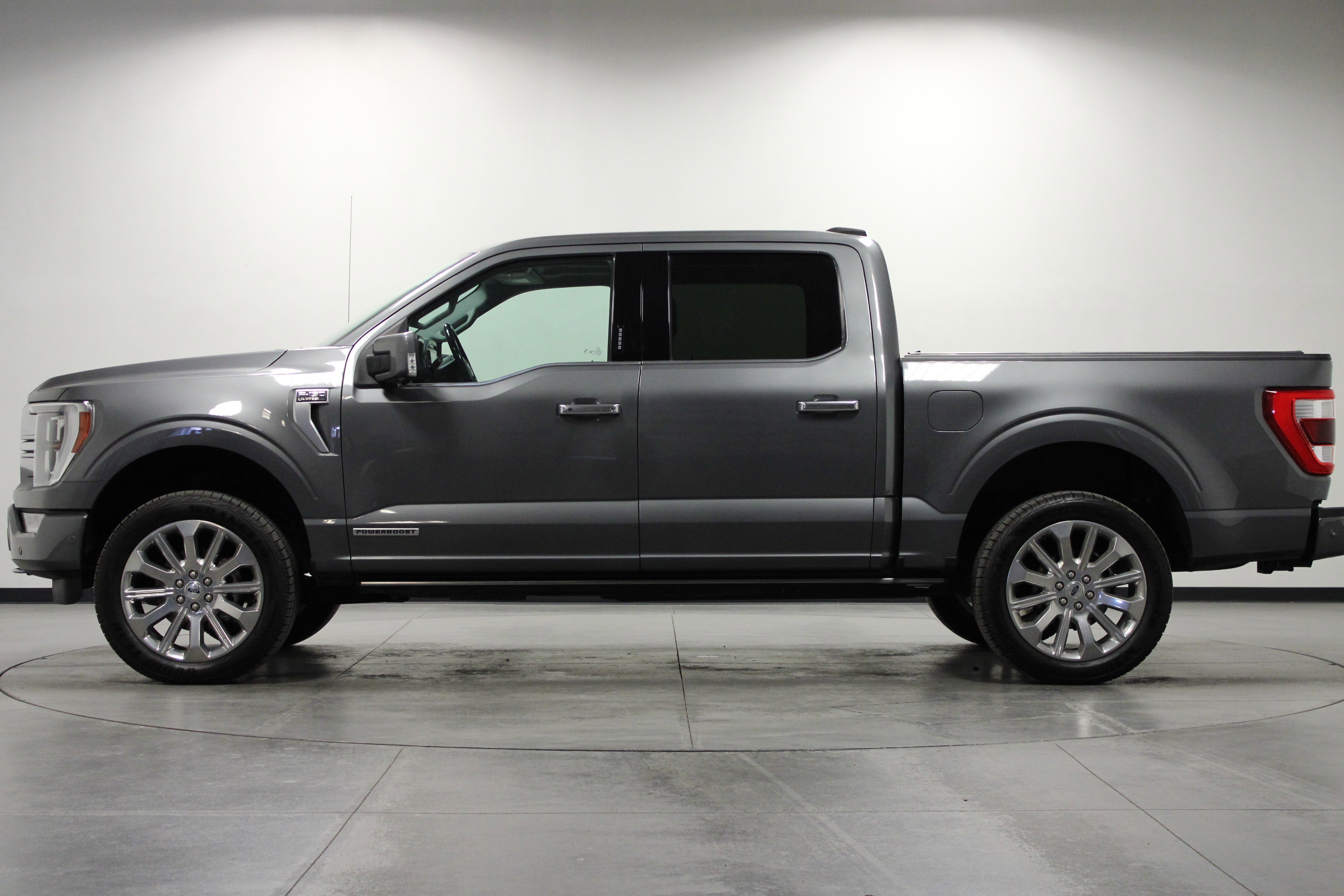 Used 2021 Ford F150 Limited image 7