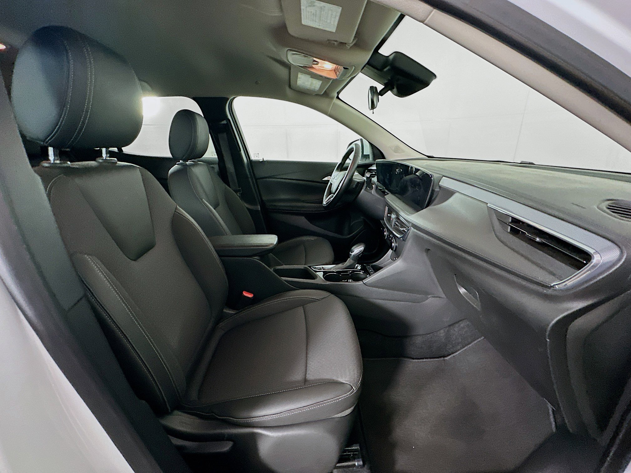 Used 2025 Buick Encore GX Preferred image 29