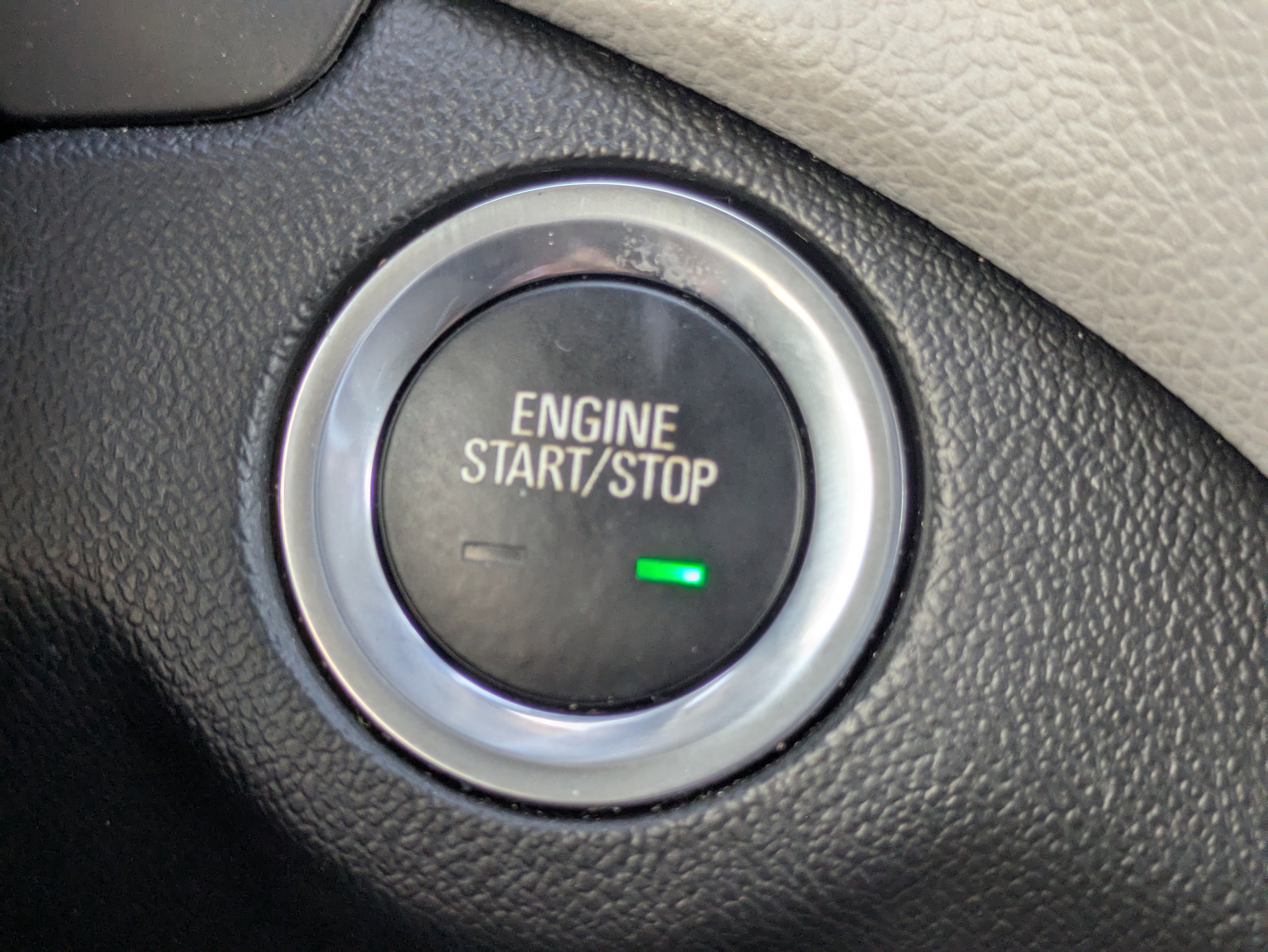 Used 2023 Chevrolet Equinox LT w/ Driver Convenience Package image 24