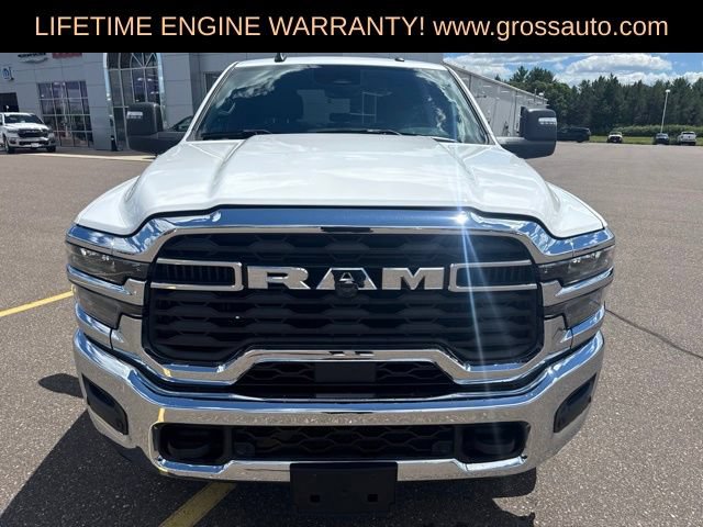 Used 2026 RAM 2500 Big Horn AWD/4WD image 3