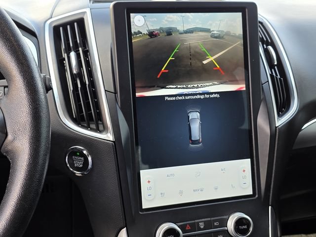 Used 2021 Ford Edge Titanium AWD/4WD image 11