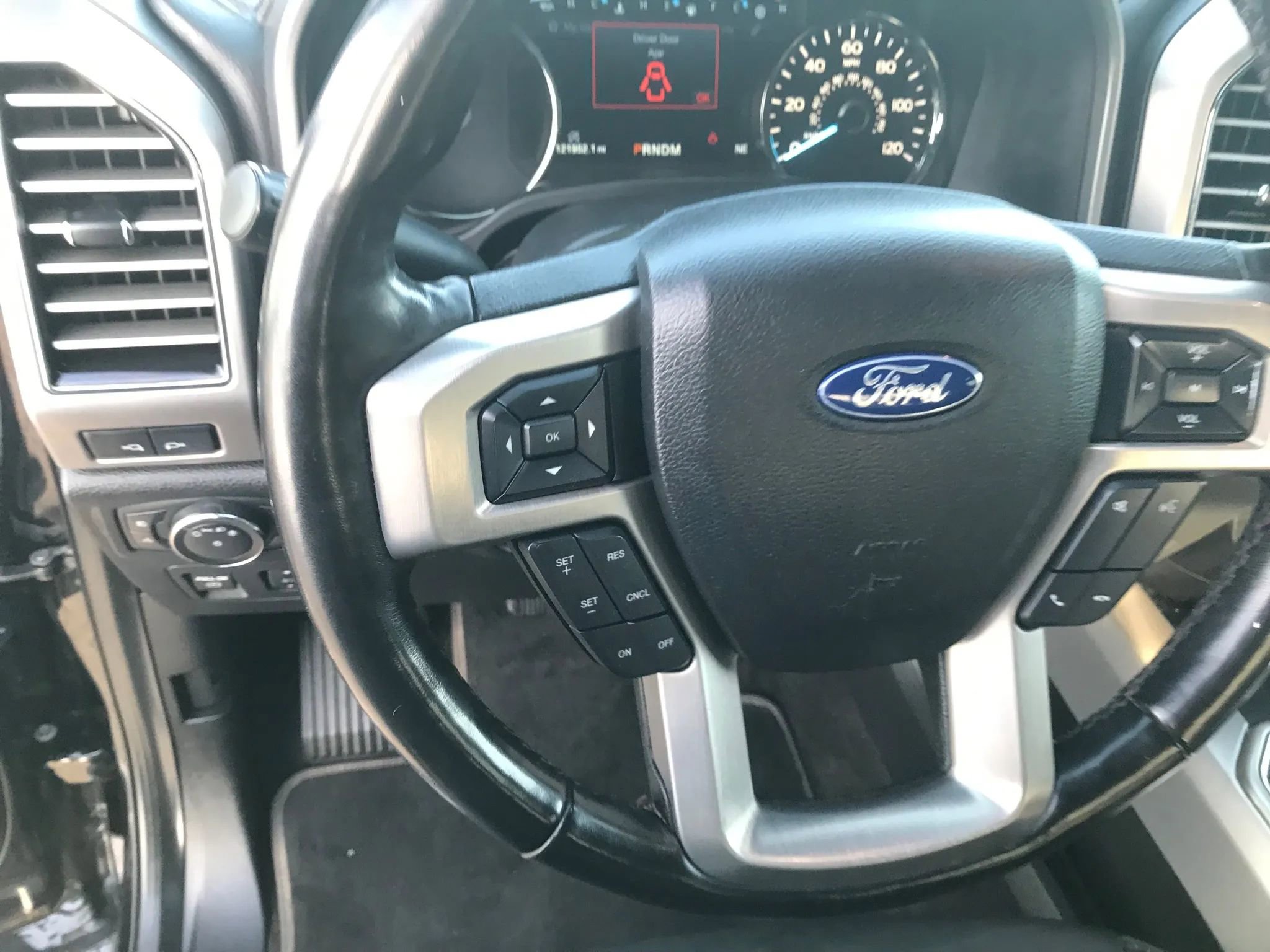Used 2019 Ford F150 Platinum image 20