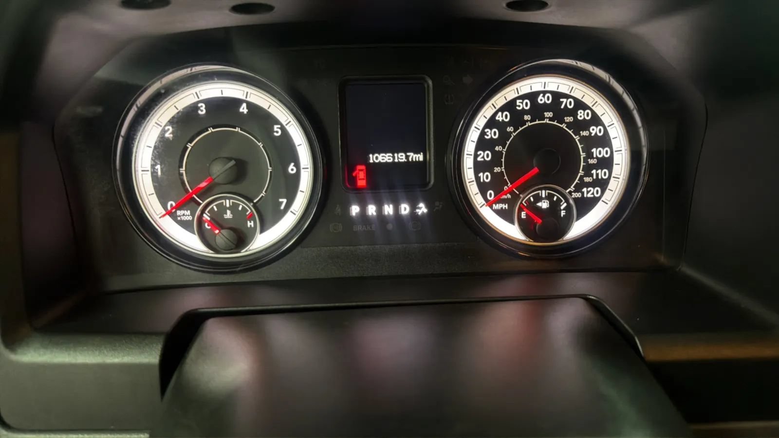 Used 2020 RAM 1500 Classic SLT RWD image 11