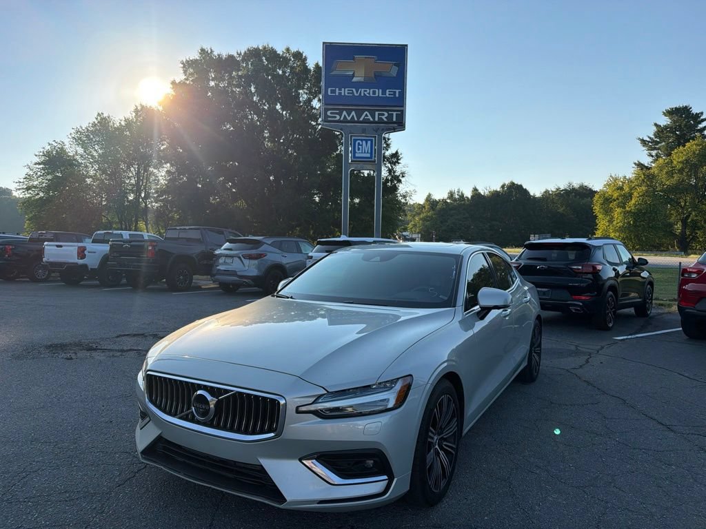 Used 2020 Volvo S60 T5 Inscription FWD image 8