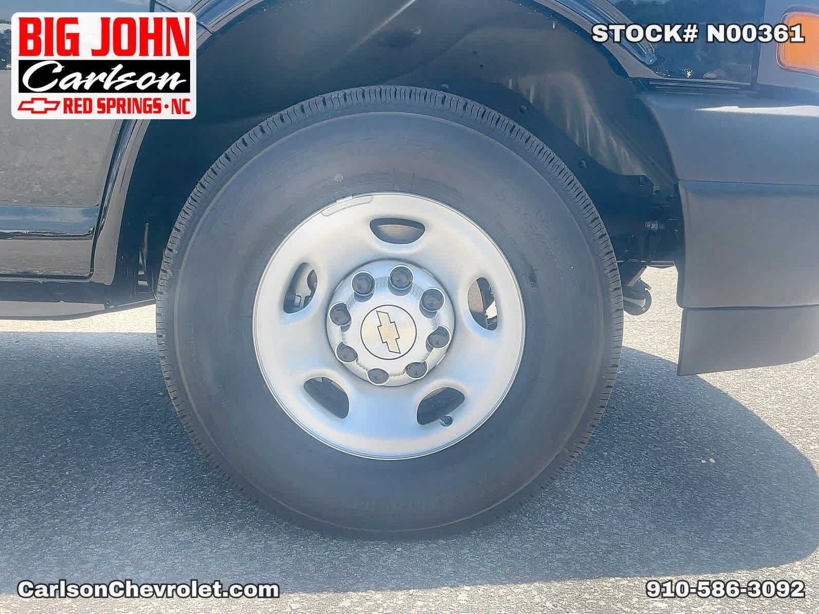 New 2026 Chevrolet Express 2500 RWD image 29