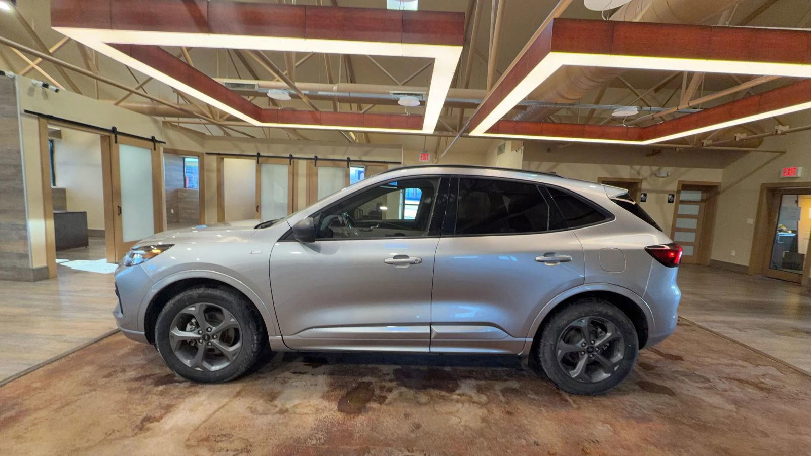 Used 2023 Ford Escape ST-Line image 7