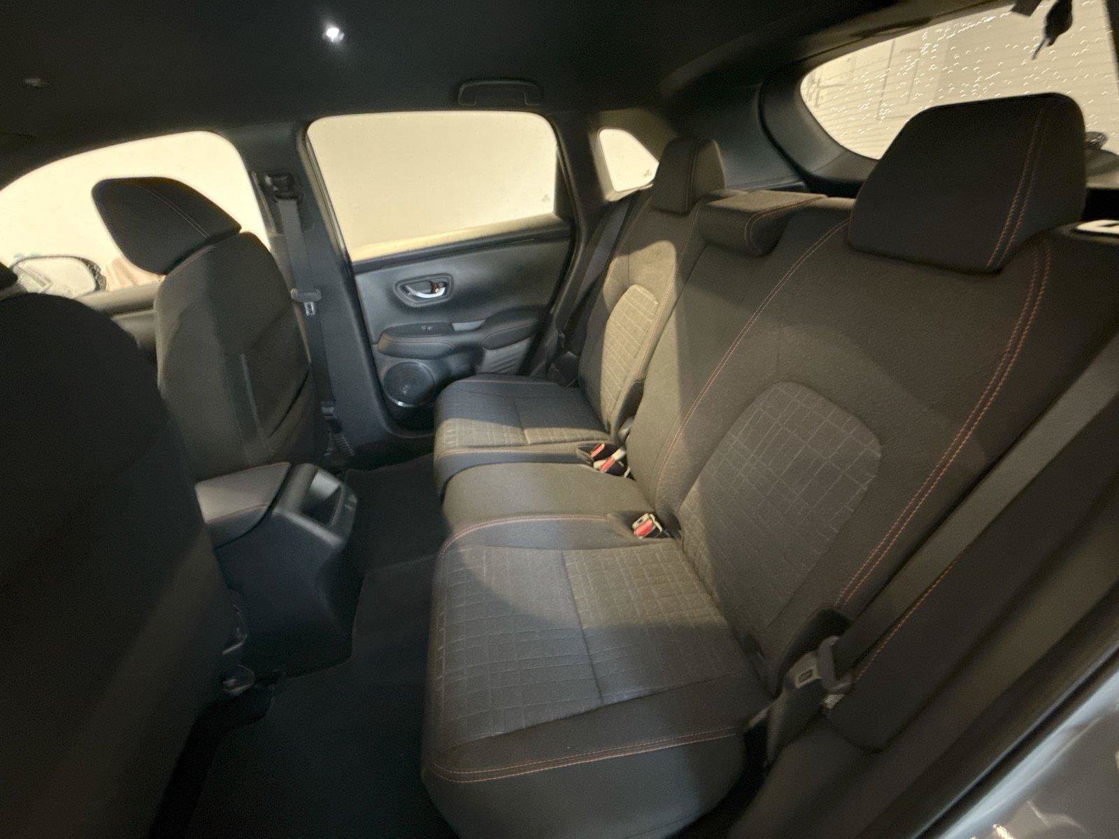 Used 2025 Honda HR-V Sport image 24