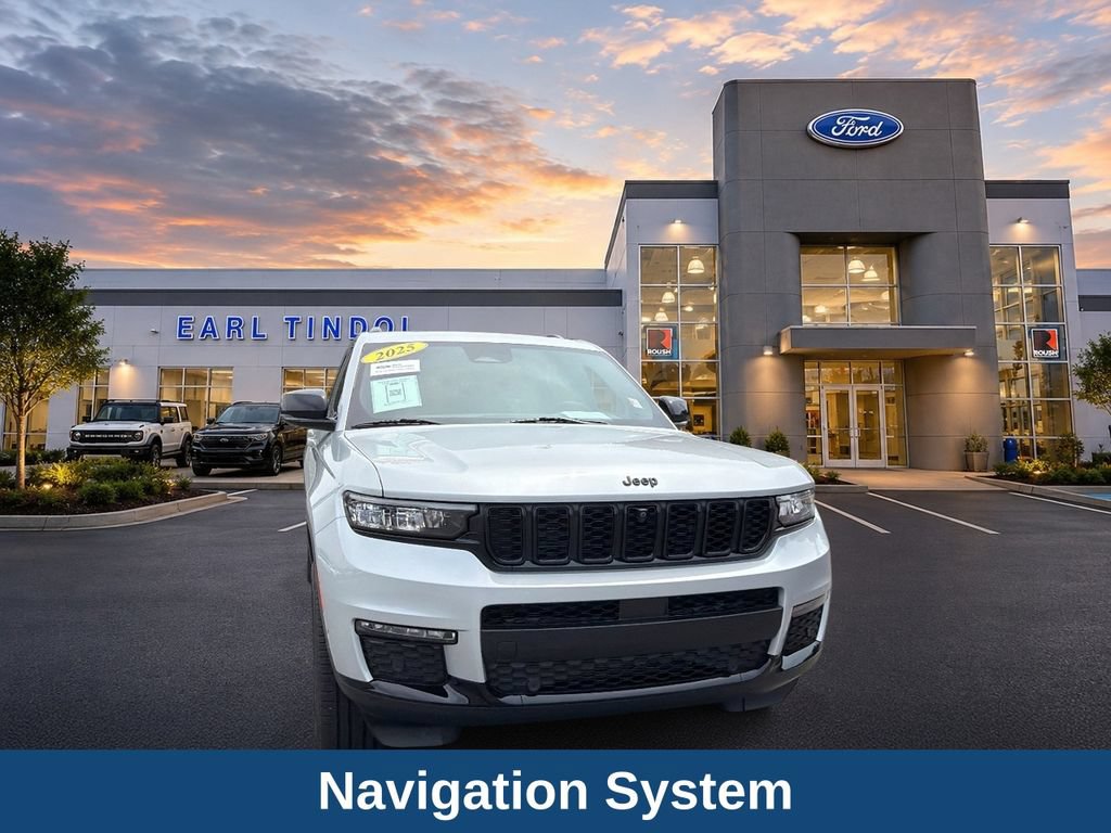 Used 2025 Jeep Grand Cherokee L Limited w/ Luxury Tech Group II AWD/4WD image 2