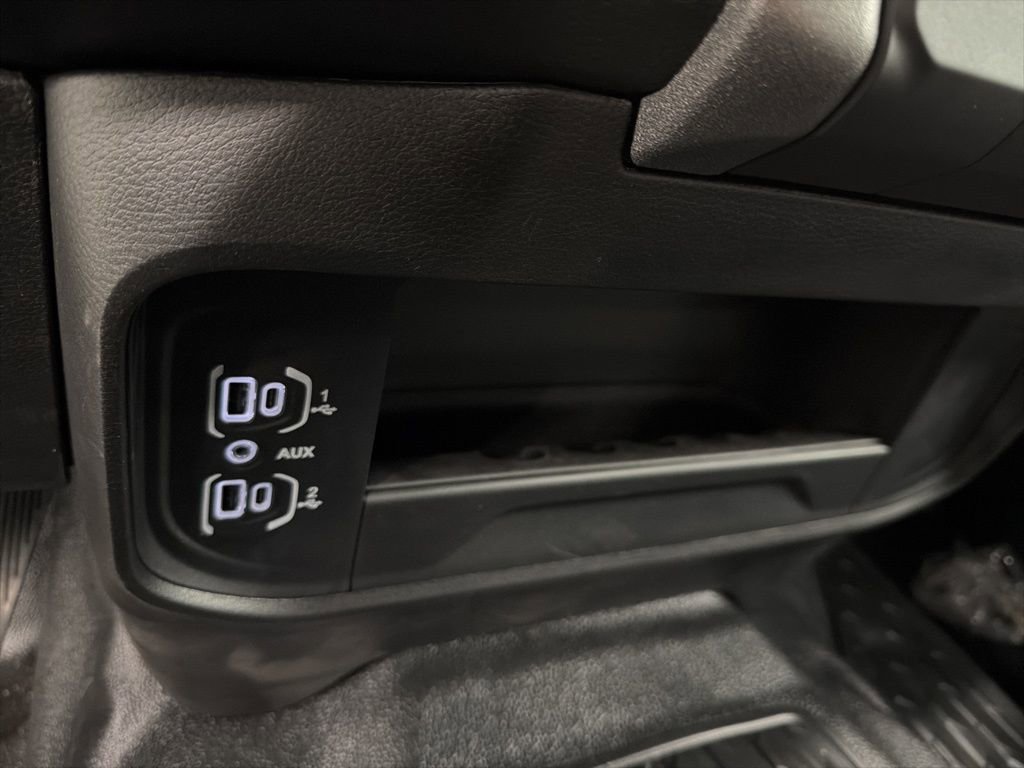 New 2026 RAM 3500 4x4 Crew Cab DRW image 17
