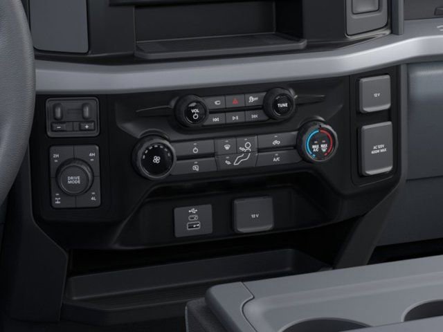 New 2026 Ford F250 XLT w/ 360-Degree Camera Package image 15