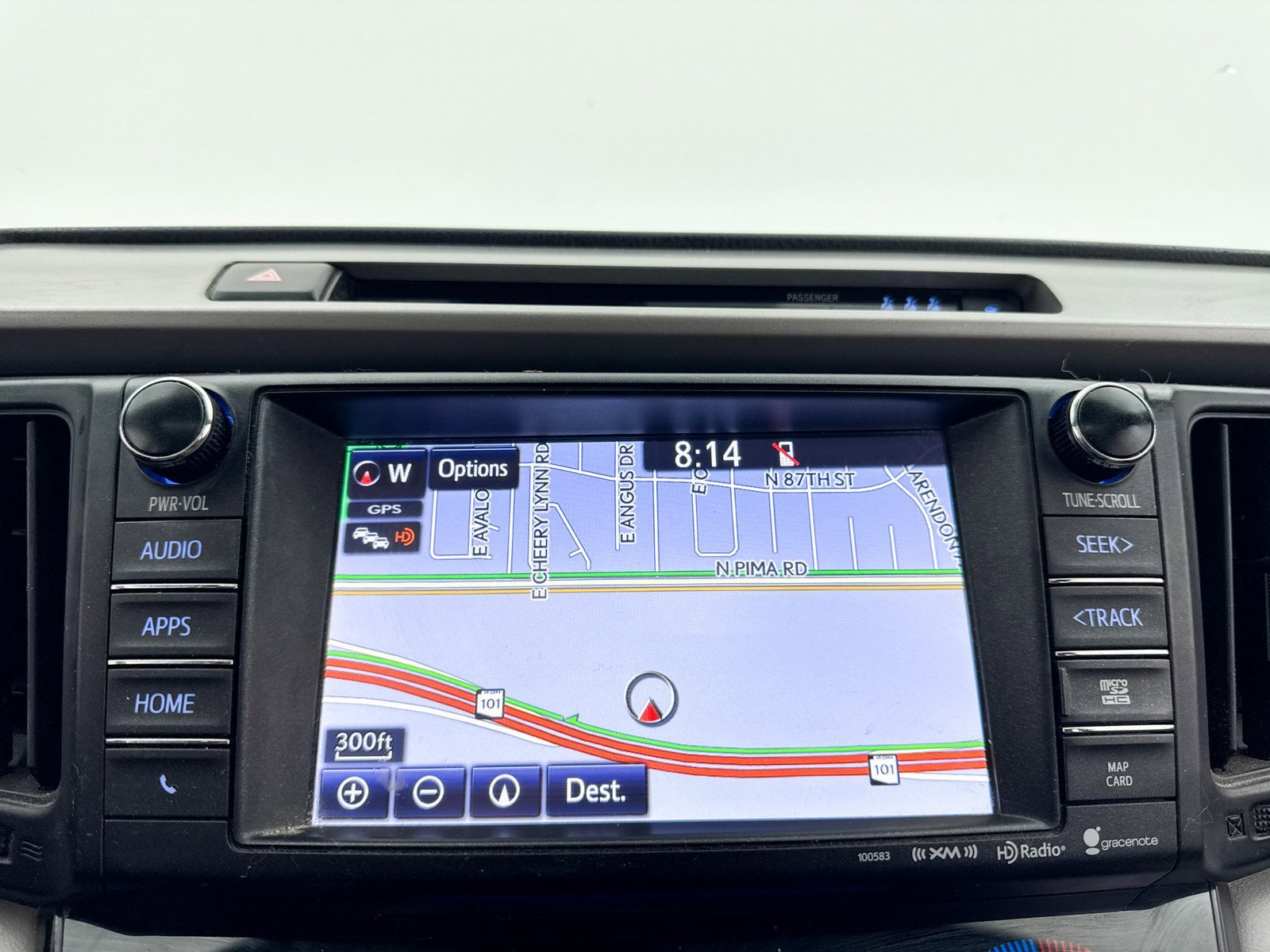 Used 2018 Toyota RAV4 Limited image 5