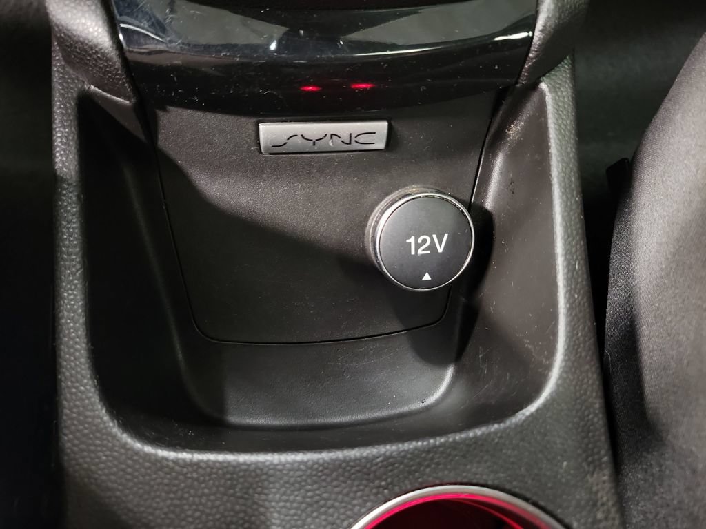 Used 2019 Ford Fiesta ST-Line FWD image 21
