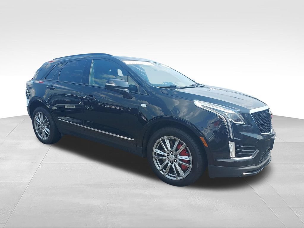 Used 2024 Cadillac XT5 Sportv w/ LPO, Floor Liner Package AWD/4WD image 7
