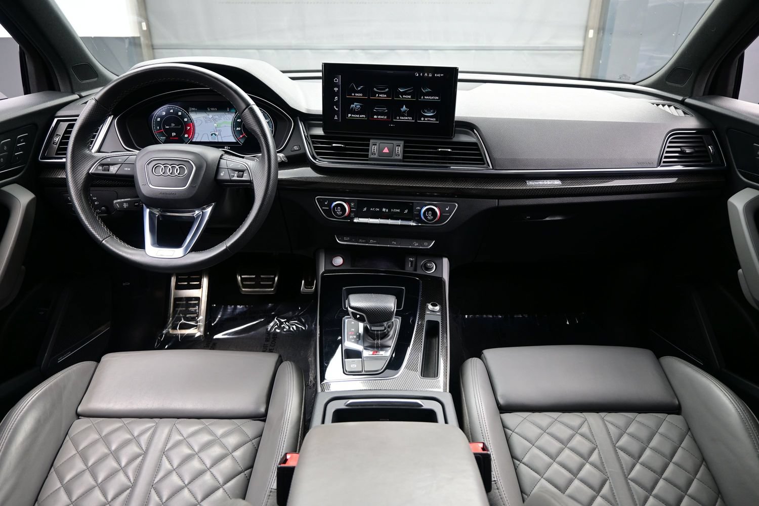 Used 2022 Audi SQ5 Premium Plus AWD/4WD image 18
