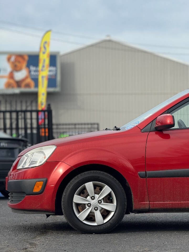 Used 2009 Kia Rio LX image 17