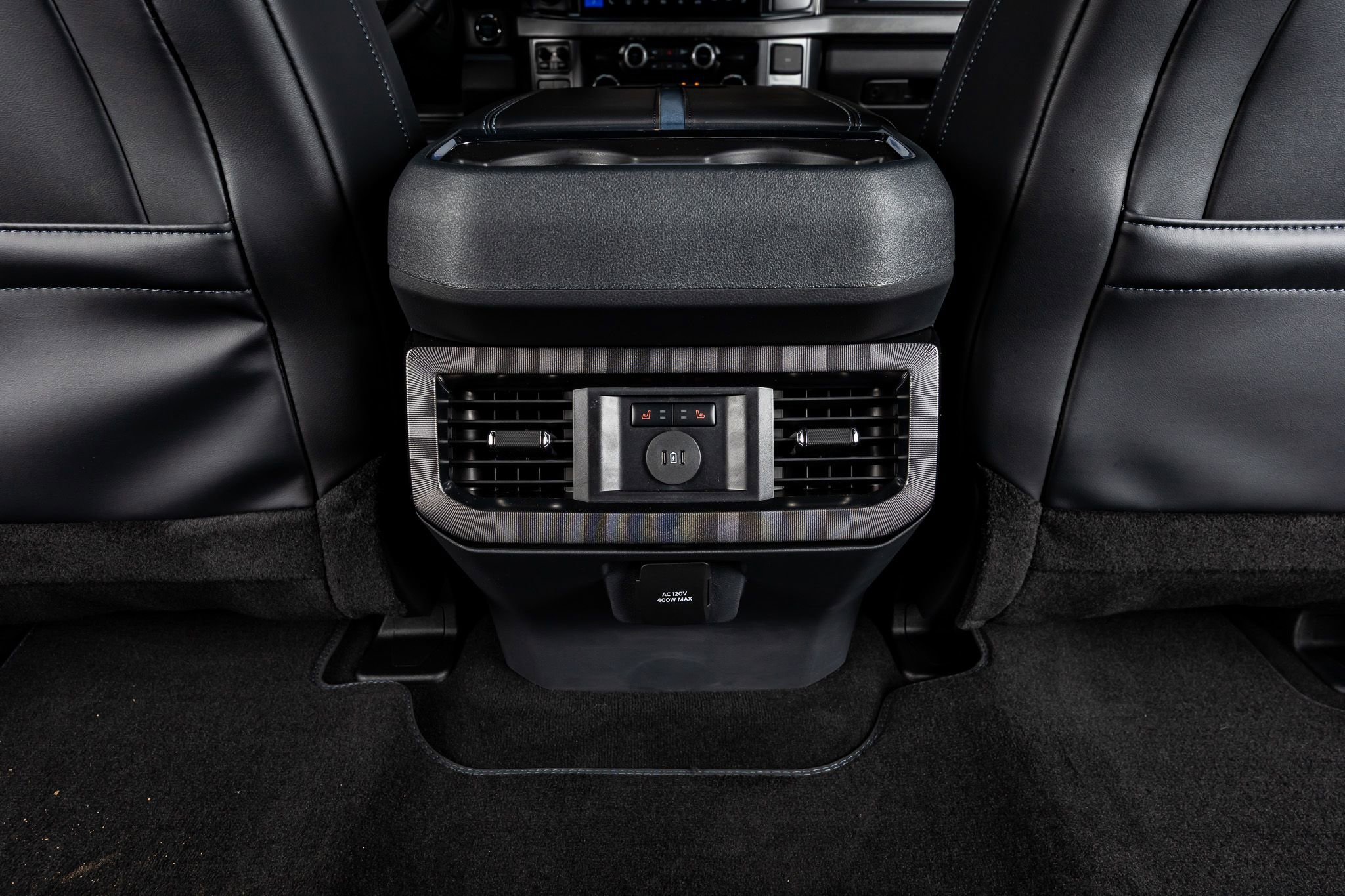 Used 2026 Ford F450 Platinum AWD/4WD image 32