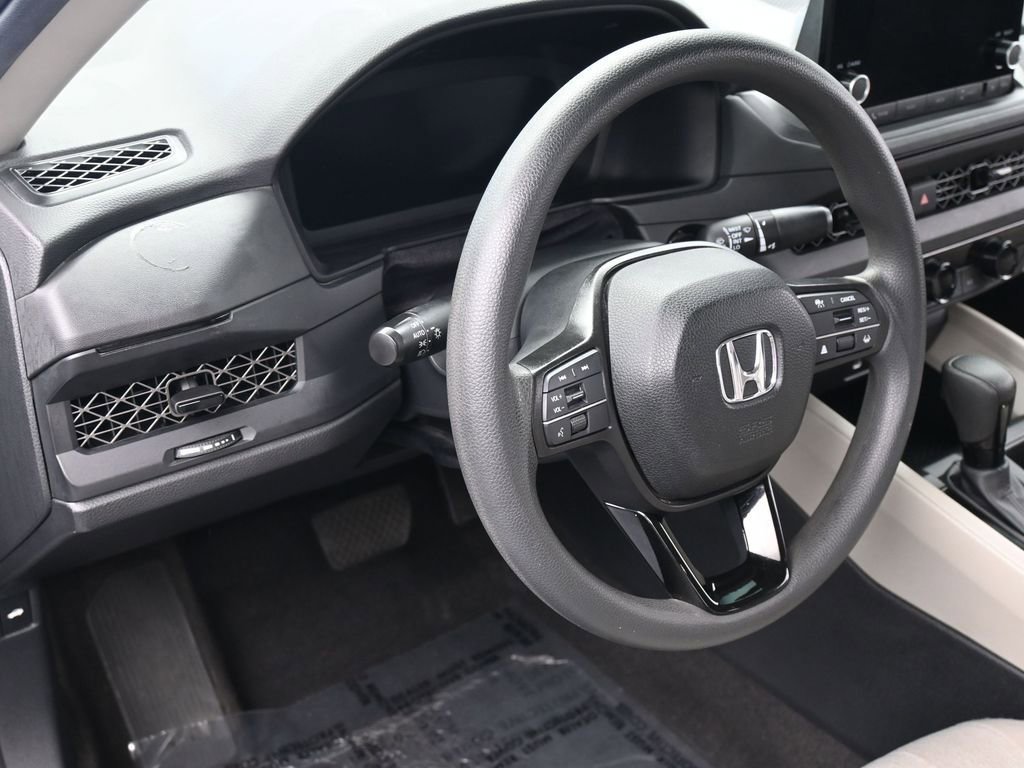 Used 2024 Honda Accord LX image 14