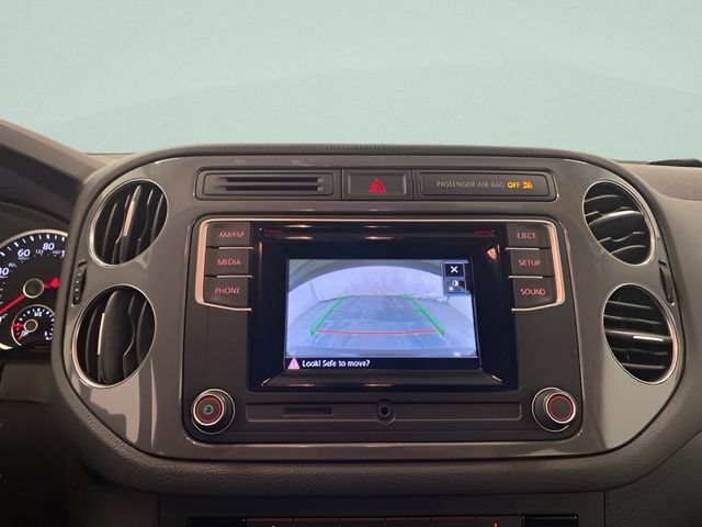 Used 2016 Volkswagen Tiguan S AWD/4WD image 12