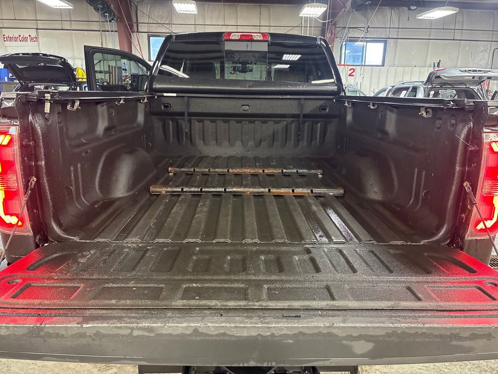 Used 2015 Chevrolet Silverado 2500 LTZ w/ LTZ Plus Package AWD/4WD image 28