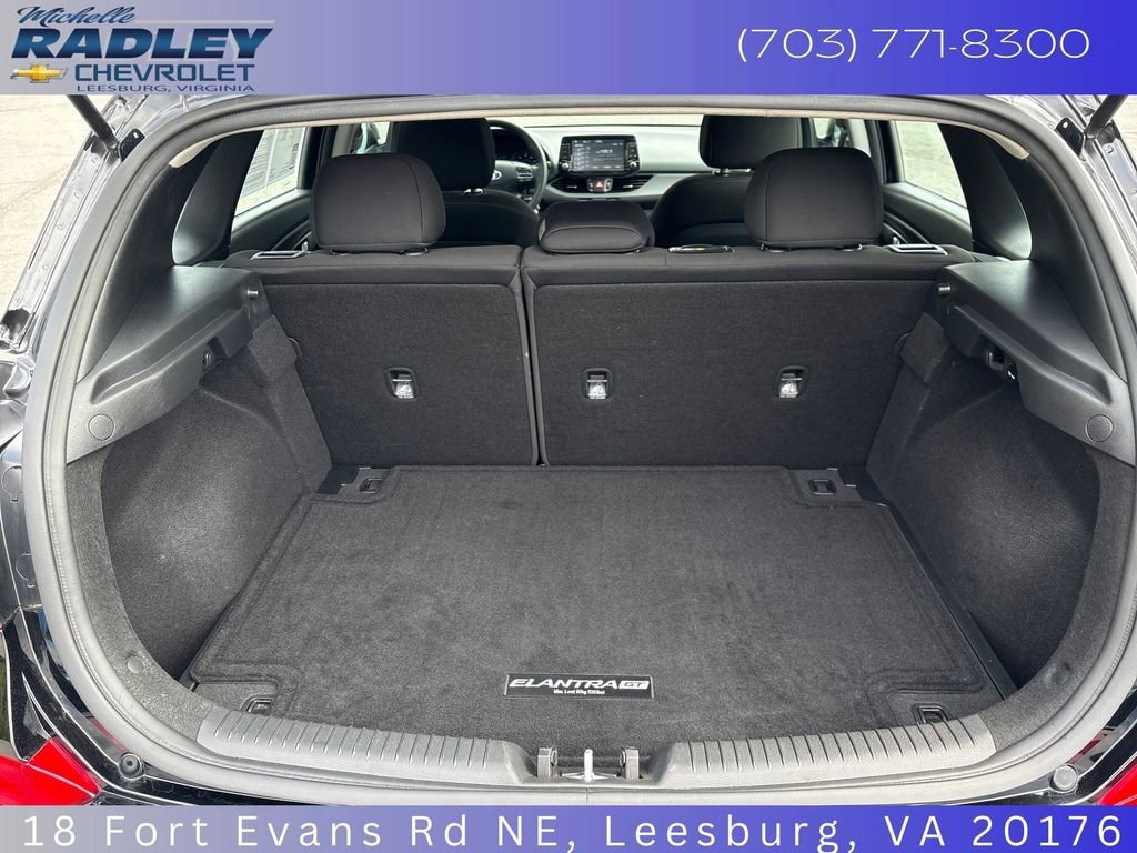 Used 2019 Hyundai Elantra GT FWD image 13