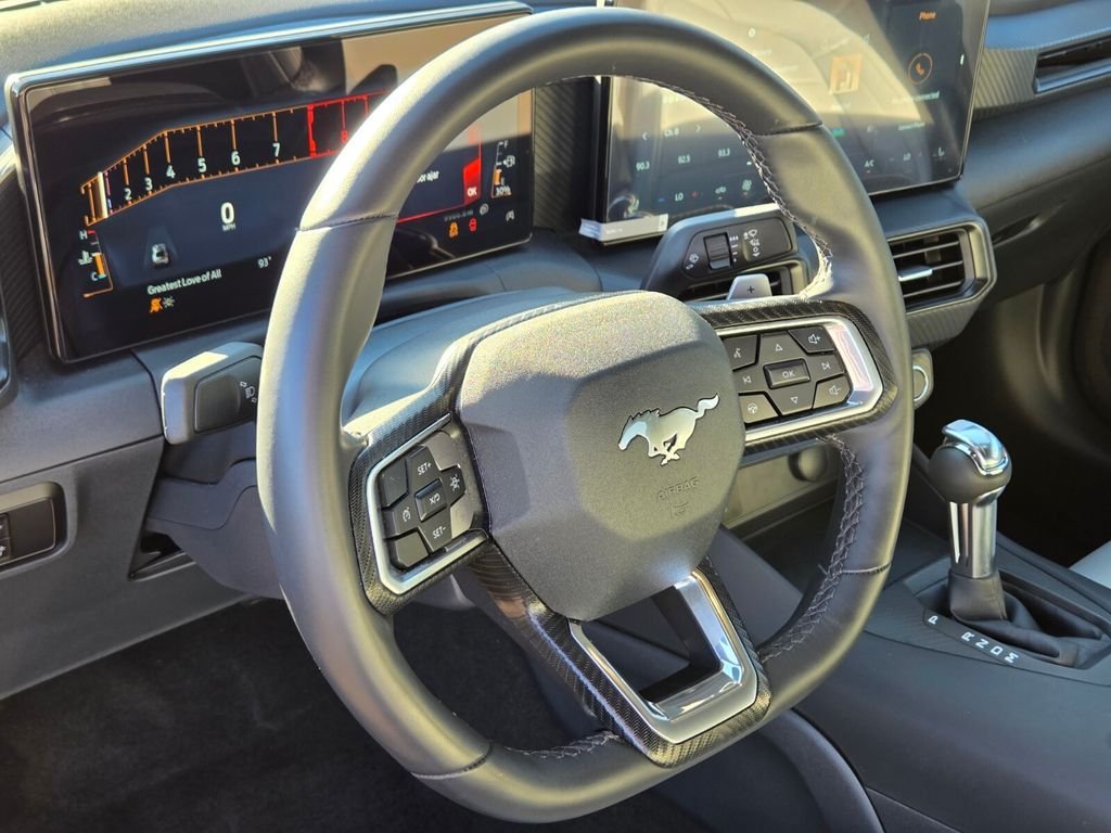 Used 2025 Ford Mustang GT RWD image 23