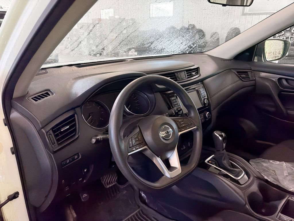 Used 2019 Nissan Rogue S AWD/4WD image 8
