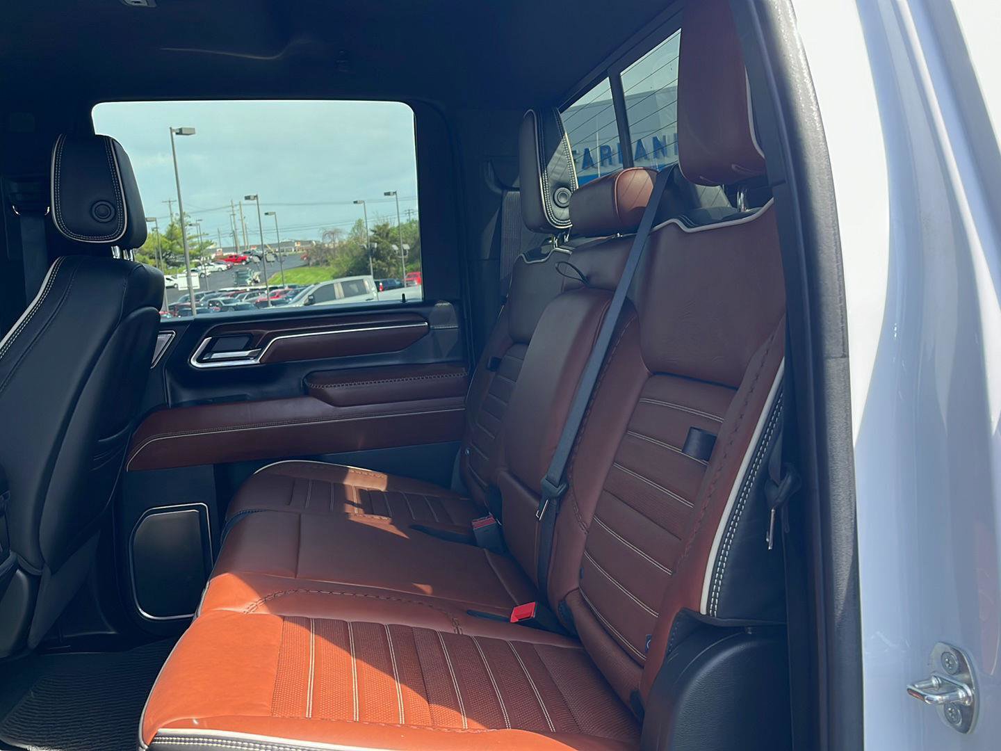 Used 2024 GMC Sierra 2500 Denali Ultimate w/ Max Trailering Package image 24