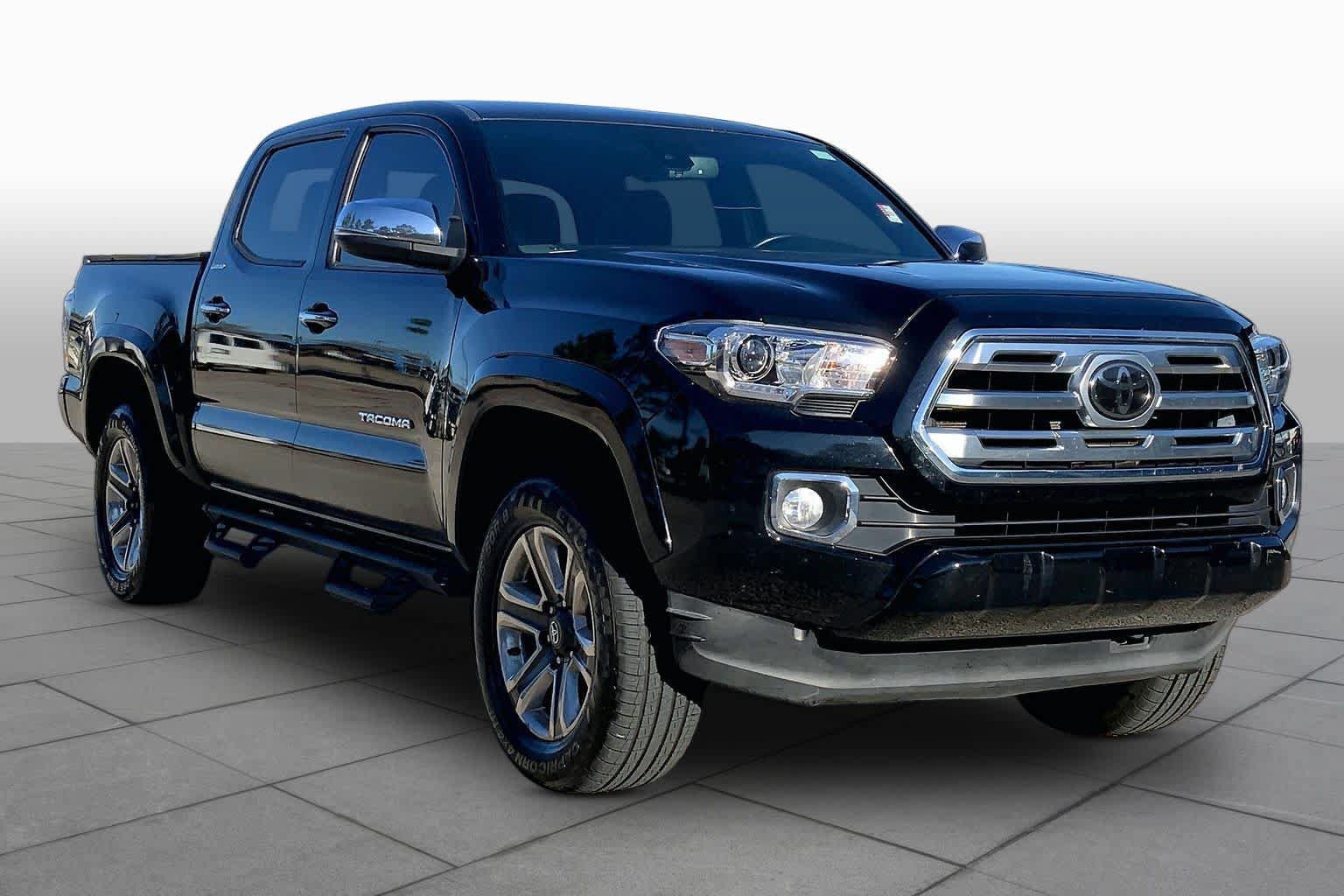 Used 2019 Toyota Tacoma Limited AWD/4WD image 3