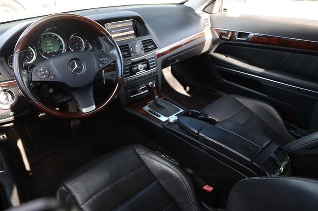 Used 2011 Mercedes-Benz E 550 Cabriolet w/ Premium 2 Pkg image 6