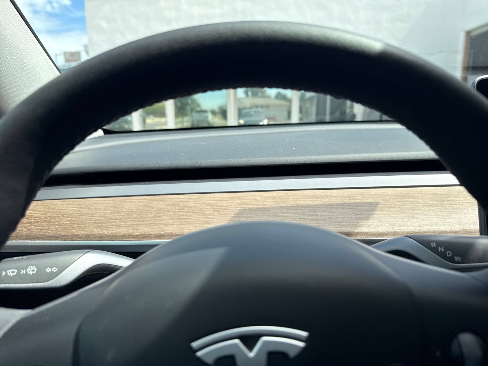 Used 2024 Tesla Model Y Long Range AWD/4WD image 15