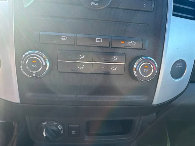 Used 2011 Nissan Xterra S AWD/4WD image 17