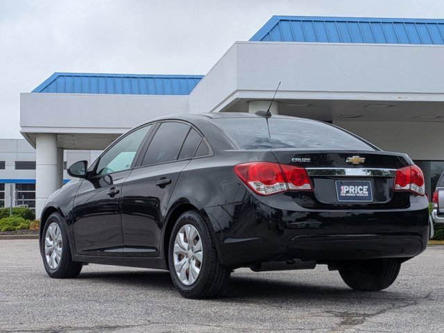 Used 2016 Chevrolet Cruze LS image 8