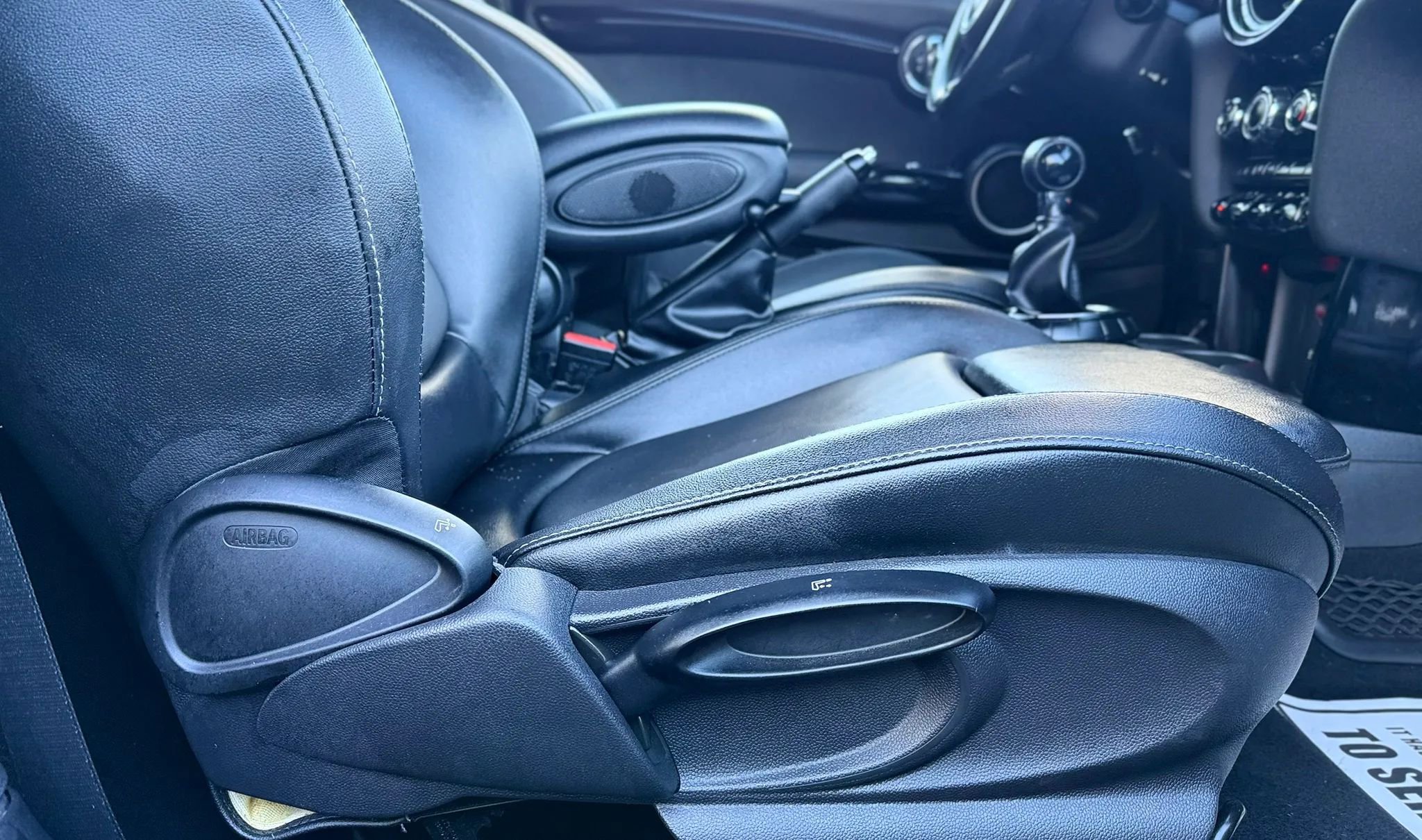 Used 2014 MINI Cooper S FWD image 32