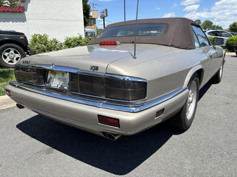 Used 1995 Jaguar XJS 4.0 Convertible RWD image 2