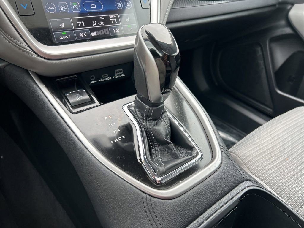 Used 2025 Subaru Outback Premium image 35