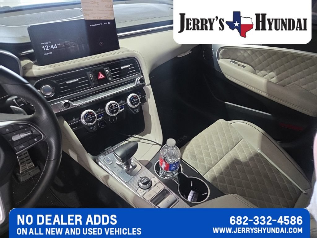 Used 2023 Genesis G70 3.3T w/ Sport Prestige Package RWD image 15