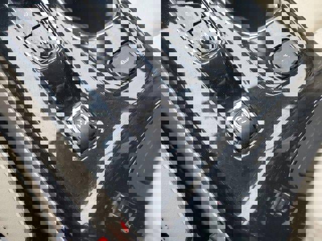 Used 2022 Buick Envision Avenir w/ Technology Package II image 31