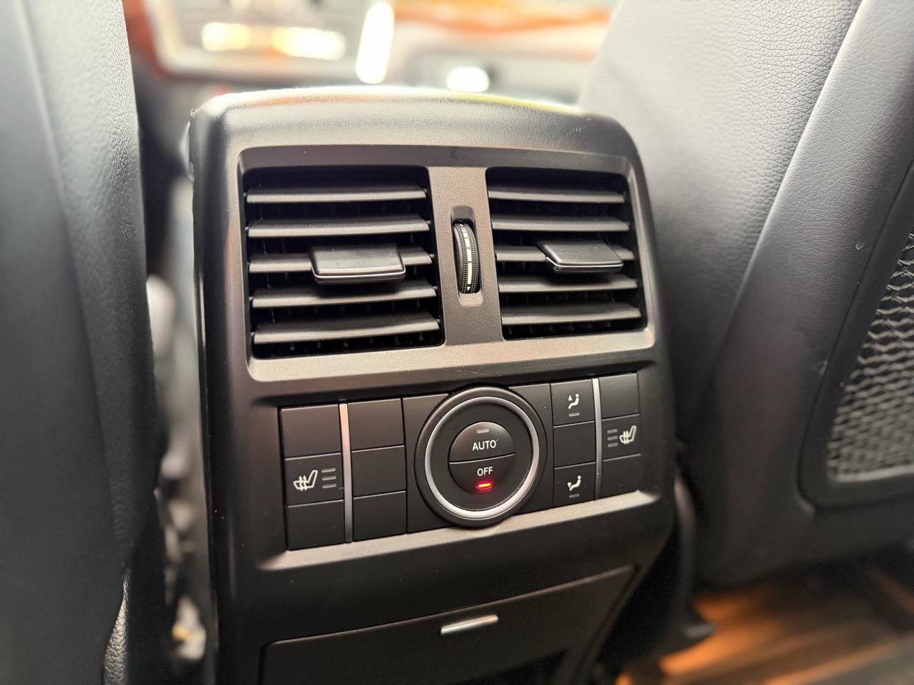 Used 2014 Mercedes-Benz GL 350 BlueTEC 4MATIC image 18