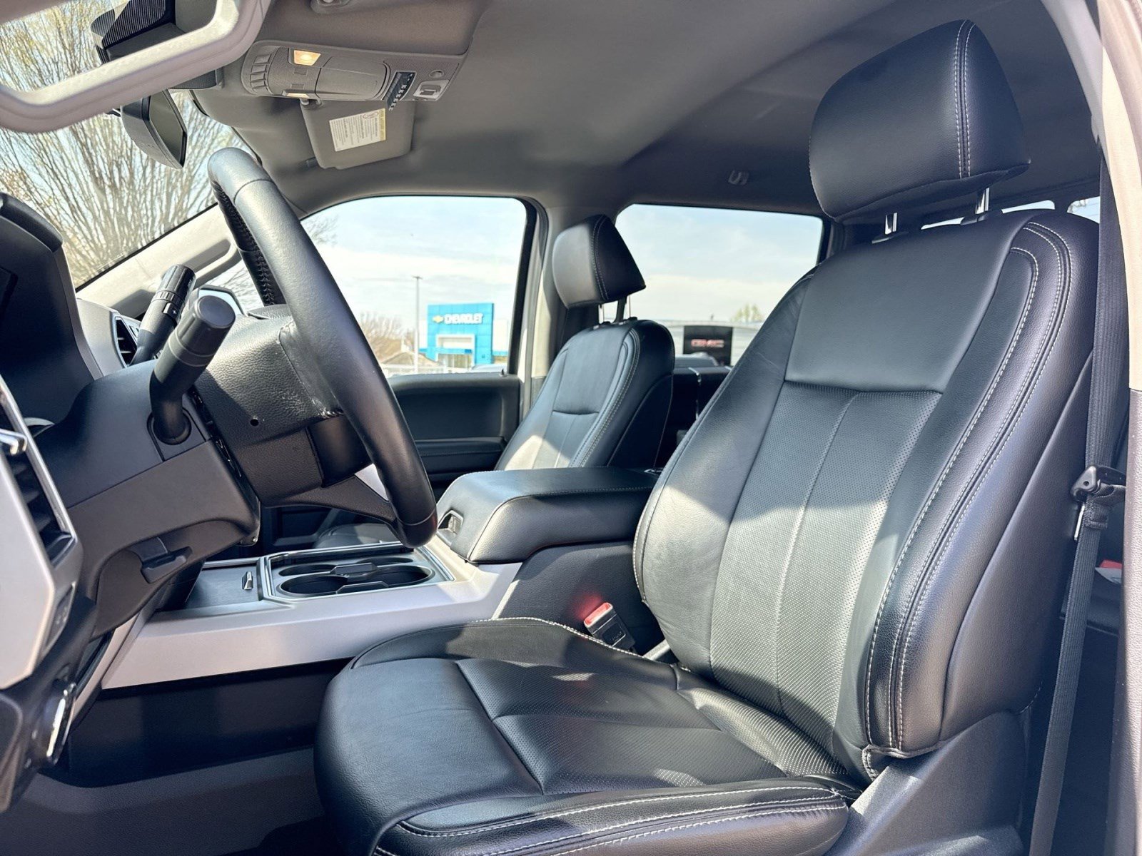 Used 2021 Ford F250 Lariat w/ Chrome Package image 13