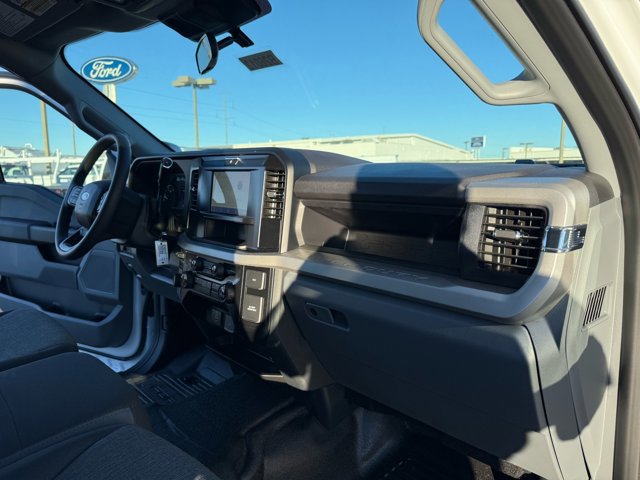 New 2026 Ford F250 XL w/ XL Chrome Package image 41