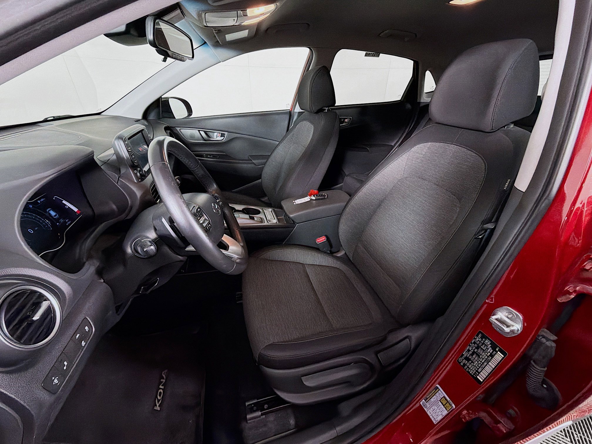 Used 2021 Hyundai Kona SEL image 12