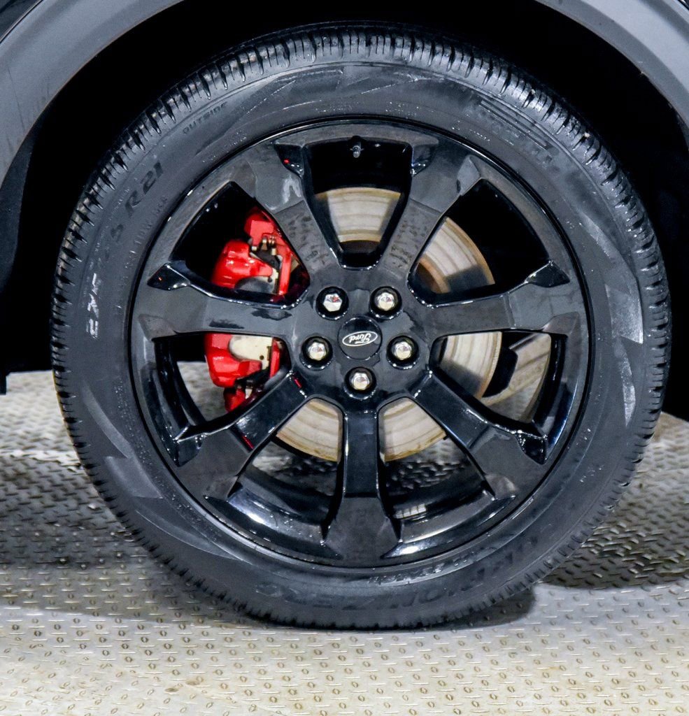 Used 2021 Ford Explorer ST w/ ST Street Pack image 12