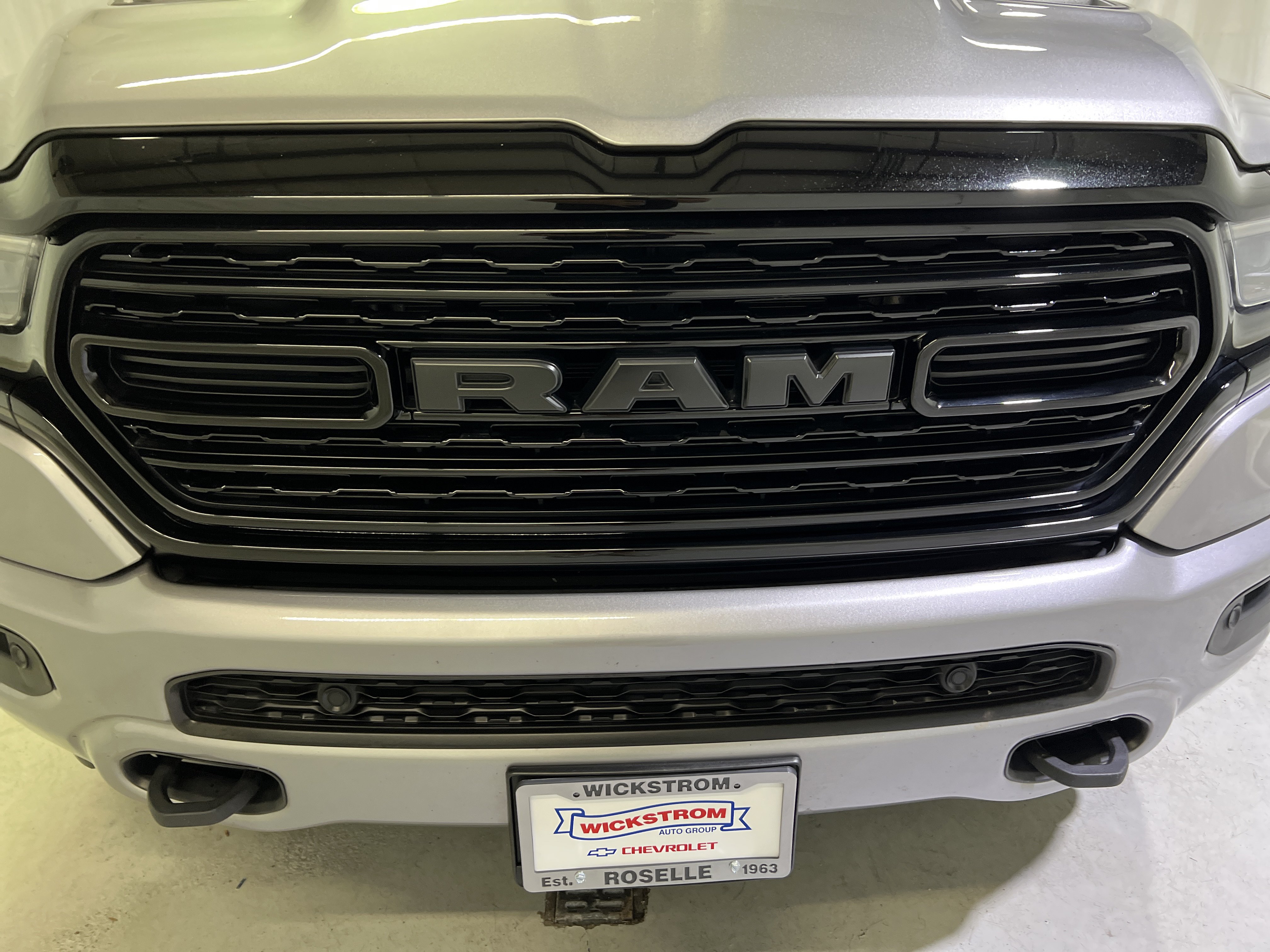 Used 2022 RAM 1500 Limited w/ Night Edition AWD/4WD image 7