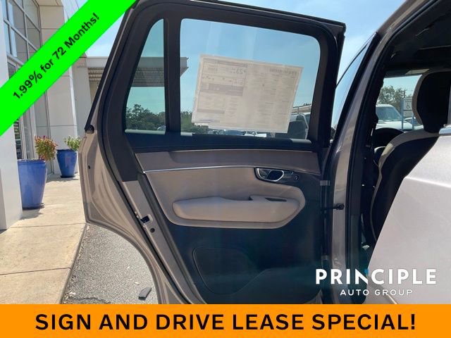 New 2026 Volvo XC90 B6 Plus w/ Protection Package Premier image 27