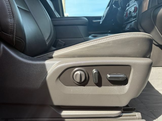 Used 2020 Chevrolet Silverado 1500 High Country w/ Safety Package II AWD/4WD image 23