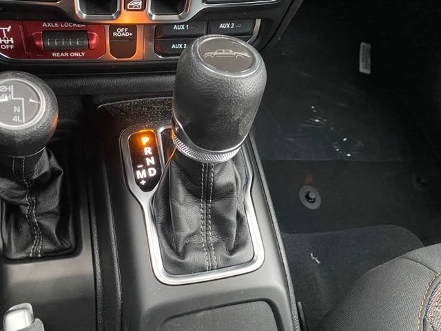 New 2026 Jeep Gladiator Mojave w/ Safety Group AWD/4WD image 22